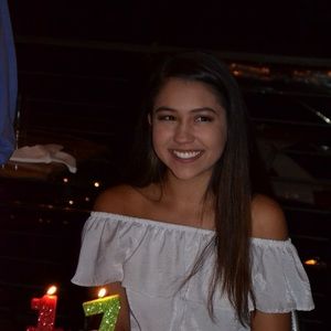 Meet your Posher, Louisa